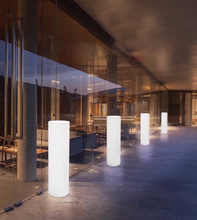 Светильник Цилиндр 40х80 питание от АКБ, RGB